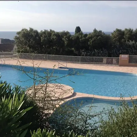 Avec Piscine, Parking Et Climatisation A Valmer - Fr-1-100-343